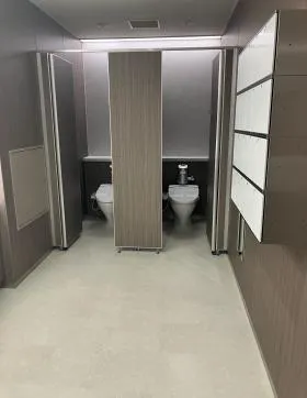 Daiwa西新橋ビルの外観