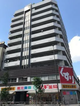 信越ビルの外観
