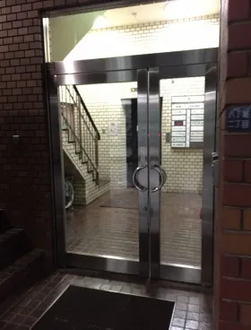 八丁堀共同ビル(入船屋)の外観