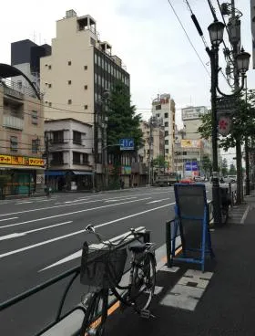 Mビルの外観