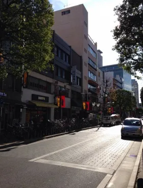 フジモト第一生命ビルの外観