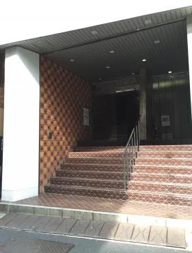 第一下村ビルの外観