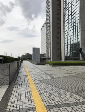 エムベイポイント幕張の外観