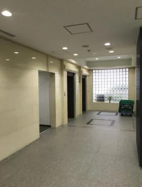 DSM新横浜ビルの外観