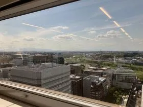 EPIC TOWER SHIN YOKOHAMA(旧:新横浜ビジネスタワー)ビルの外観