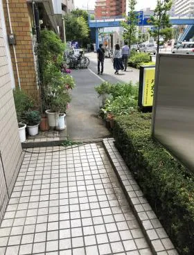 T&Tビルの外観