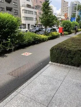 T&Tビルの外観