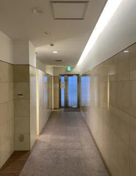 ドゥーミラン銀座ビルの外観