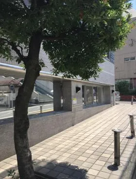 内田ビルの外観