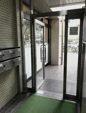 新宿カメヤビルの外観