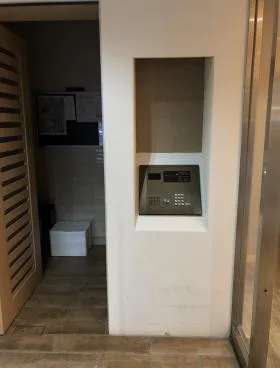 白金台アパートメントビルの外観