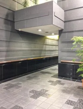 新横浜ステーションビルの外観
