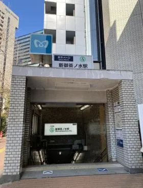 保坂ビルの外観