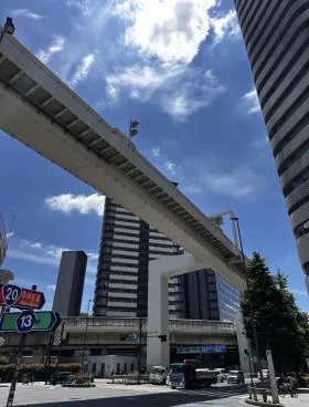 OYAビルの外観