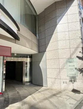 ダイハツ有楽町ビルの外観