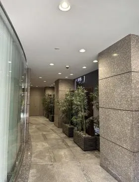 ダイハツ有楽町ビルの外観