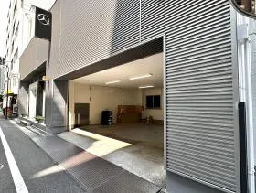 ナカリンオートビルの外観