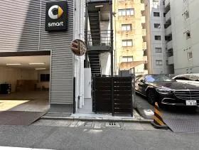 ナカリンオートビルの外観