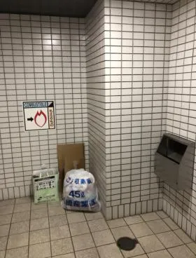 日本橋中屋ビルの外観