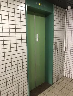 日本橋中屋ビルの外観