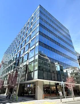 日本橋日銀通りビルの外観