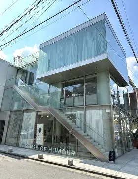AOYAMA RISE BLDG.ビルの外観