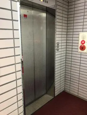 NKビルの外観