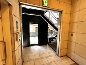 SR広尾ビルの外観
