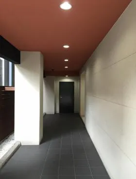 新宿WEST COURTビルの外観