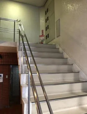 ビュロー西新橋の外観