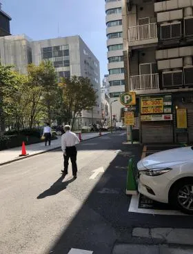 ビュロー西新橋の外観