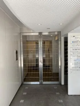 麹町K-118ビルの外観