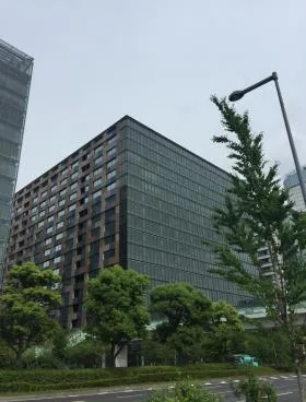 豊洲フォレシアビルの外観