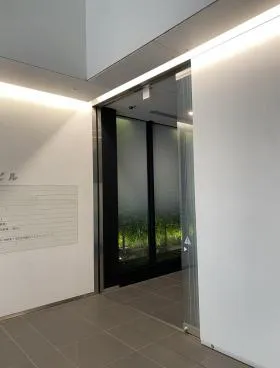 ヒューリック虎ノ門ビルの外観