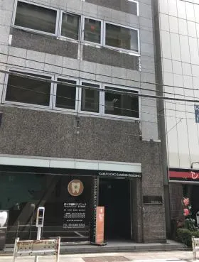 兜町住信ビルの外観