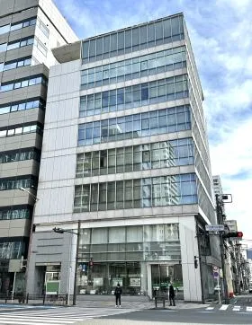 芝信三田ビルの外観