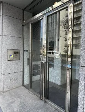芝信三田ビルの外観