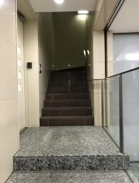 芝MONTビルの外観