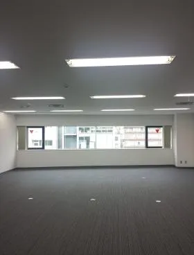 神宮前董友ビルⅠの外観