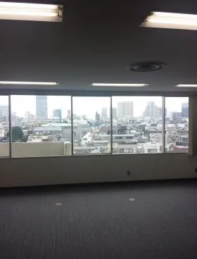 神宮前董友ビルⅠの外観