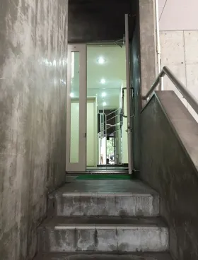 菅家ビルの外観