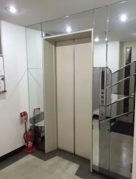 菅家ビルの外観