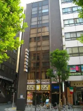 浅川ビルの外観