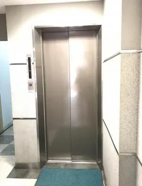 キムラヤオオツカビルの外観