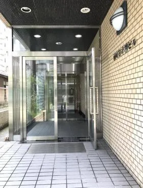 湊町日本橋ビルの外観