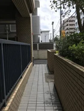 湊町日本橋ビルの外観