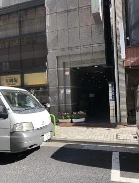 新橋第二中ビルの外観