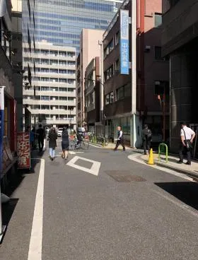 新橋第二中ビルの外観