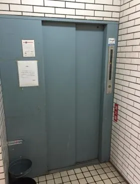 新橋相互ビルの外観