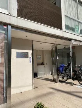 クインズビルの外観